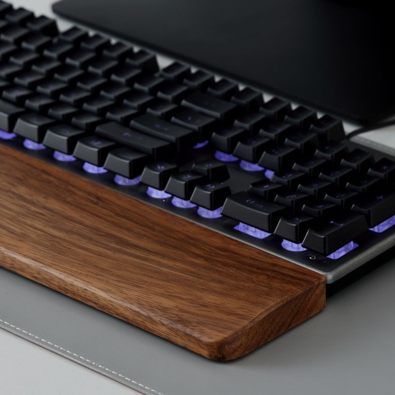 Solid Wood Keyboard Palm Rest  - огляд і ціна Gaming Accessories On Sale